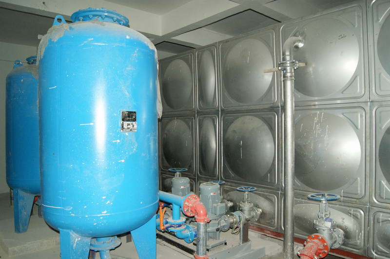 �(zh��n)���ʹڼ��մ�Ƶ�����һ�w���(xi��ng)Ŀ